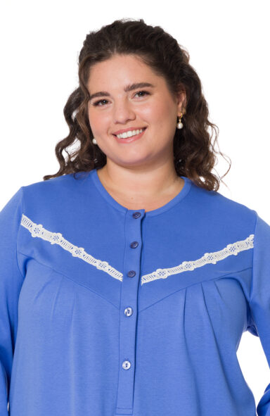 CAVRIANA - CAMICIA DA NOTTE CON CARRÈ E PIZZO MACRAMÈ APPLICATO - immagine 2